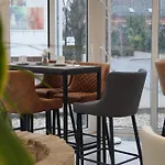 Parkhotel Am Schloss 3*