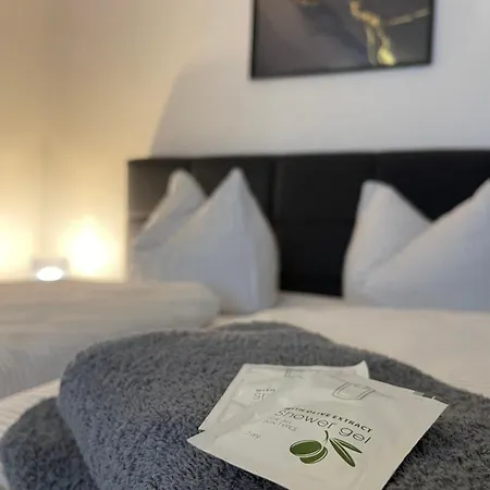 Parkhotel Am Schloss Otel Machern