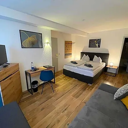 Parkhotel Am Schloss 3*