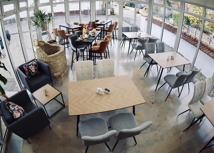 Parkhotel Am Schloss מלון